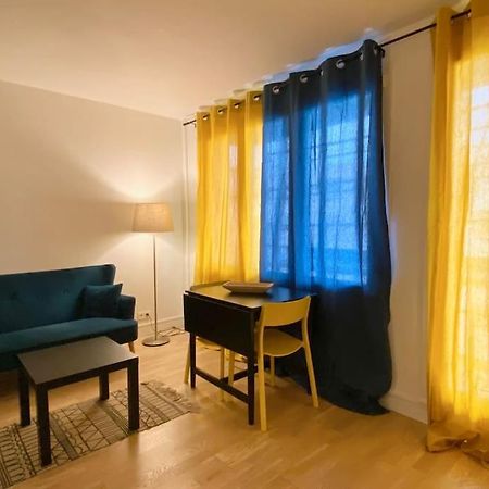 Beau Studio Cosy Et Calme - Face A La Gare De Rosny-Sous-Bois - 20Mn De Paris Et Disneyland Екстериор снимка